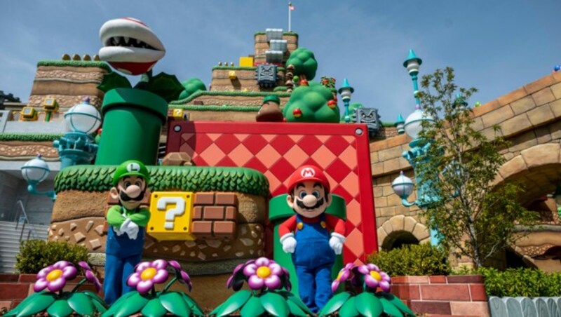 In this picture taken on March 17, 2021, shows a general view of the Super Nintendo World during a media preview at Universal Studios Japan in Osaka. (Photo by Philip FONG / AFP) (Bild: AFP)