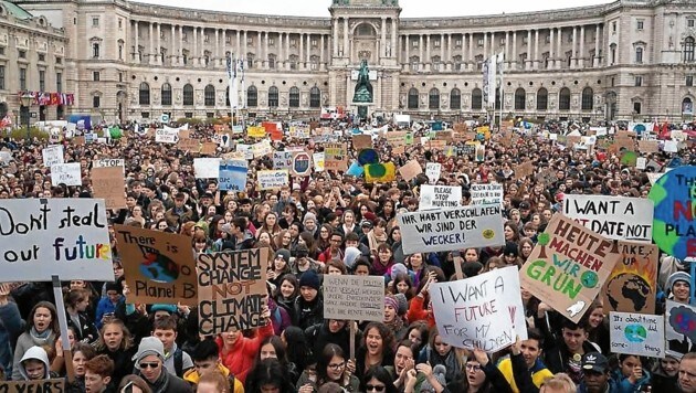 Beim ersten weltweiten Klimastreik nahmen in Österreich mehr als 100.000 Menschen teil. (Bild: SEPA.Media KG | Michael Molzar | www.sepa.media)