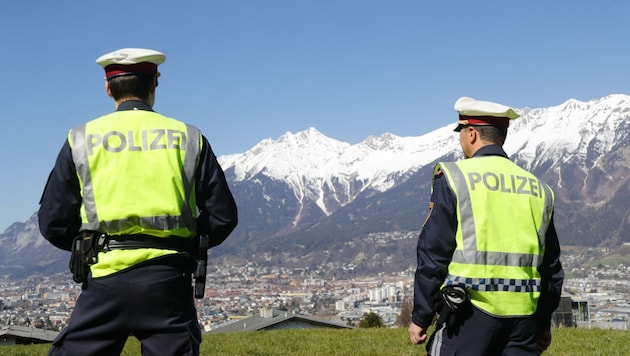 Viele andere Tiroler Polizisten hätten sich wohl auch über eine spontane Impfung gefreut. (Bild: Birbaumer Christof)