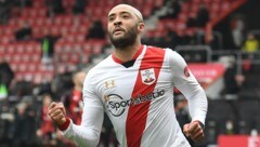 Hasenhüttls Mann des Tages: Doppeltorschütze Nathan Redmond (Bild: AFP)