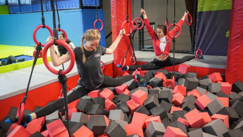 Für den Ninja-Warrior- Parcours werden exakt 22.000 Würfel aus Schaumstoff benötigt. (Bild: Jump Dome Two GmbH)