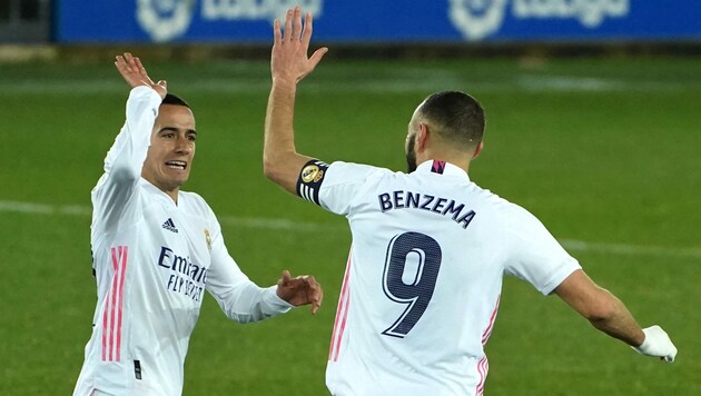 Lucas Vazquez (links) an der Seite von Karim Benzema (Bild: AFP)