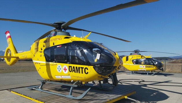 Das Team des Rettungshelikopters Christophorus 11 brachte den Verletzten ins UKH nach Klagenfurt (Bild: ÖAMTC/Umschaden)