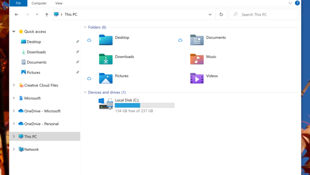 Einen Datei-Manager wie den Windows Explorer verwenden Jugendliche vielfach nicht. Stattdessen bemühen sie die Suchfunktion oder sichern alles in der Cloud. (Bild: Microsoft)