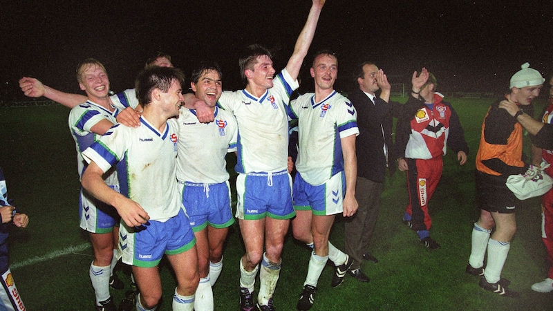 In 1990, the Faroe Islands celebrated the historic 1:0 against Austria, in 2008 the TV screens remained dark. (Bild: GEPA pictures)