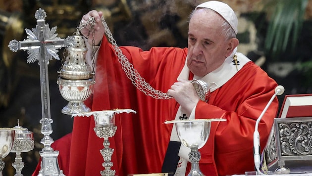 Papst Franziskus bei der Palmsonntagsesse im Petersdom (Bild: APA/AFP/POOL/Giuseppe LAMI)