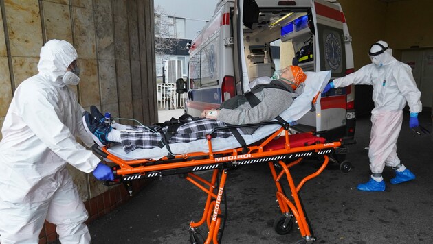 Covid-Patient in Warschau (Bild: AFP)