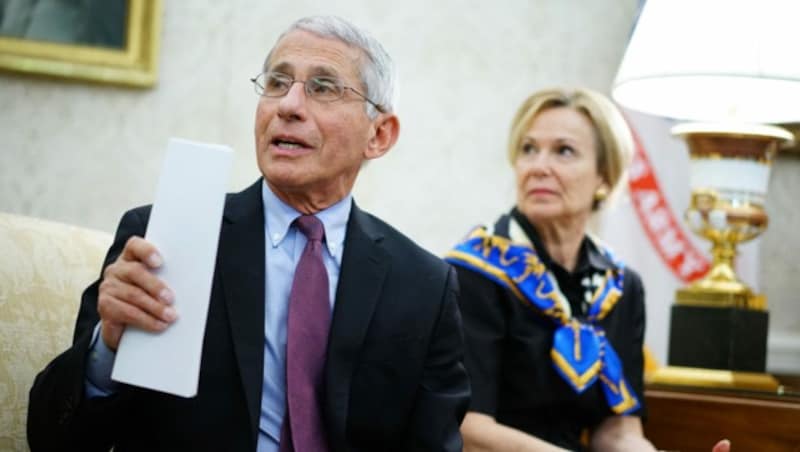 Anthony Fauci and Deborah Birx (Bild: AFP)