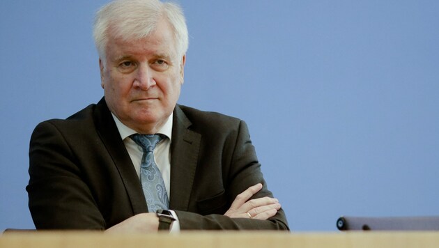 Deutschlands Innenminister Horst Seehofer (Bild: AFP)