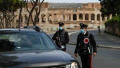 Carabinieri in Rom (Bild: AP)