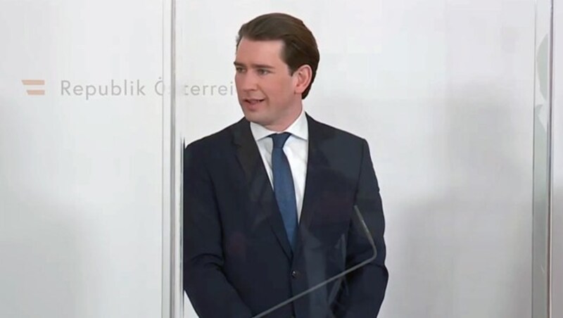 Bundeskanzler Sebastian Kurz erklärt, warum die Bundesregierung weiterhin auf regionale Maßnahmen setzt. (Bild: Screenshot: APA-Livestream)