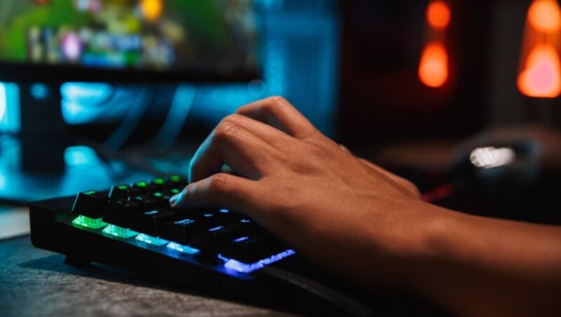 Die Probanden mussten für die Studie Computerspiele spielen, anschließend wurde ihr Aggressionslevel gemessen. (Bild: stock.adobe.com)