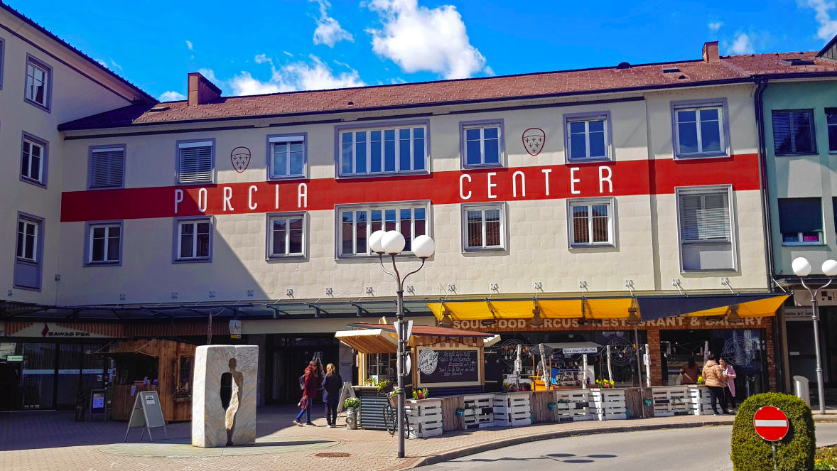 Beim Porcia-Center öffnet bald ein Test- und Impfzentrum. (Bild: Stadt Spittal)