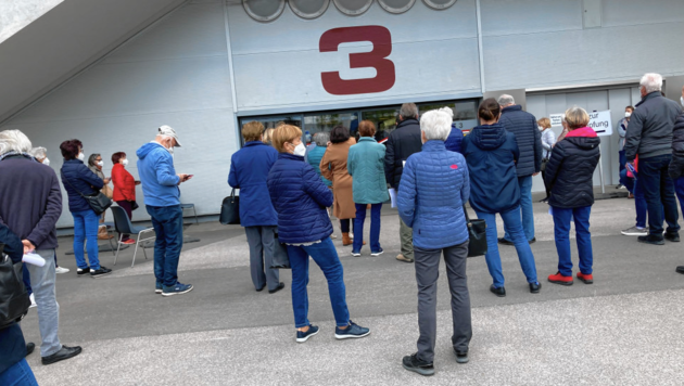 Die Messehalle 3 in Klagenfurt wurde zum Impfzentrum. (Bild: Tragner Christian)