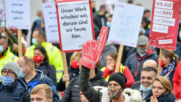 Der Streikbeschluss, der vor der Protestkundgebung im Herbst getroffen wurde, ist gültig. (Bild: Harald Dostal)