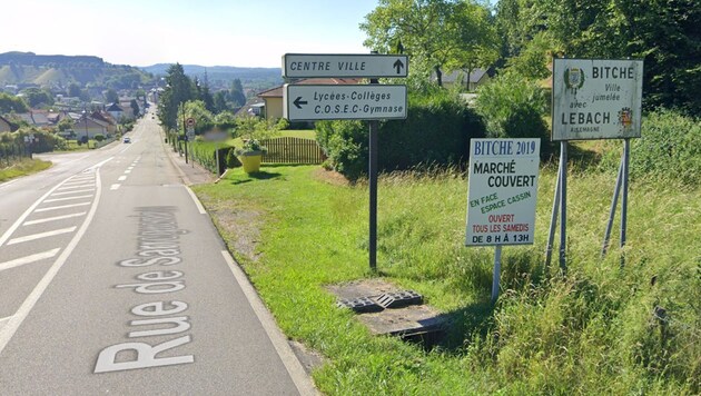 Eine Ortseinfahrt des 5000-Einwohner-Städtchens Bitche im Osten Frankreichs auf Google Street View (Bild: Google Street View)