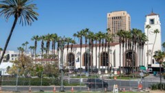 In der Union Station in Los Angeles laufen die Vorbereitungen für die 93. Academy Awards. (Bild: APA/Photo by VALERIE MACON / AFP)