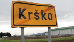 Nach einem Leck im AKW Krško fordern Kärntens Politiker die Schließung des Kraftwerks. (Bild: Kronen Zeitung)