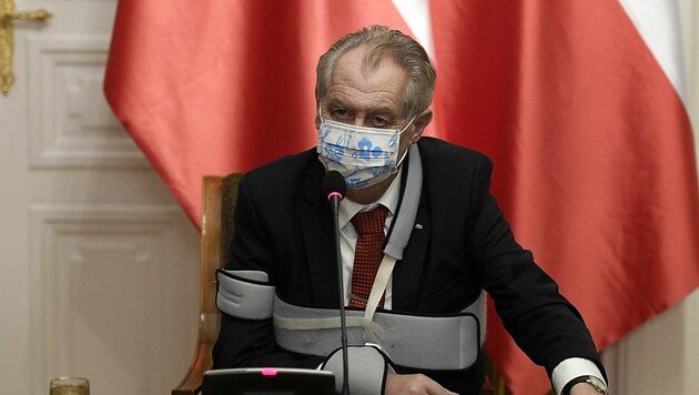 Präsident Milos Zeman gilt als russlandfreundlich. (Bild: APA/AFP/POOL/CTK/Ondrej Deml)