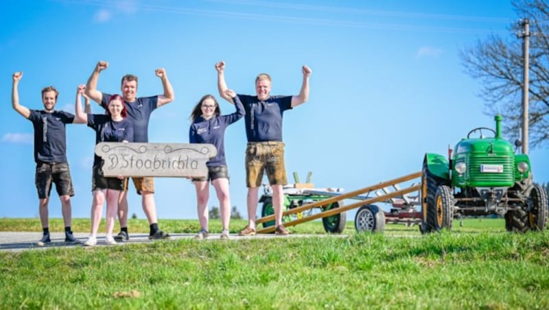 „Brauchtum taugt uns“: David Reiter, Sarah Großhaupt, Christian Mühleder, Angelika Oberhamberger, Stefan Mühleder: (Bild: Alexander Schwarzl)