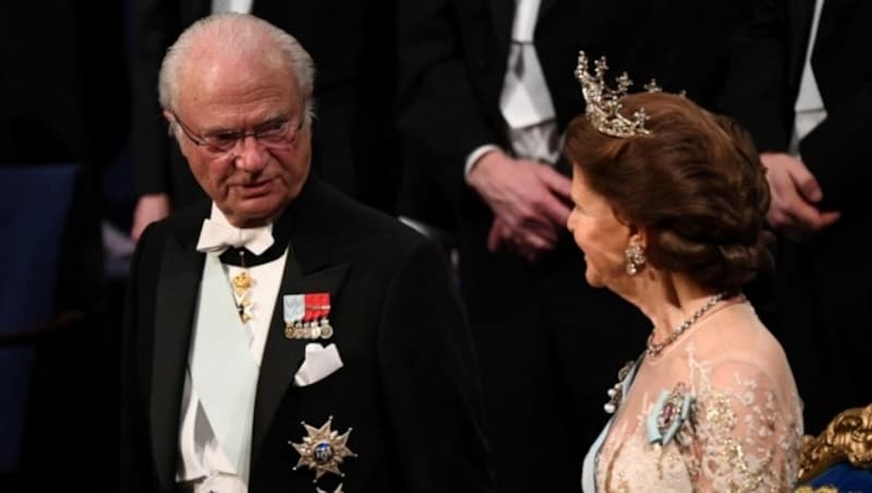 König Carl XVI. Gustaf und Königin Silvia (Bild: APA / AFP / Photo by Jonathan NACKSTRAND)