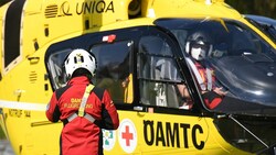Drei Einsätze fliegen die Gelben Engel im Schnitt pro Tag, wie die Bilanz des Notarzthelikopters in Oberwart zeigt. (Bild: P. Huber)