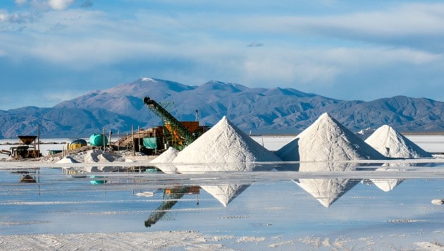 Eine Lithium-Abbaustätte in Argentinien (Bild: stock.adobe.com)