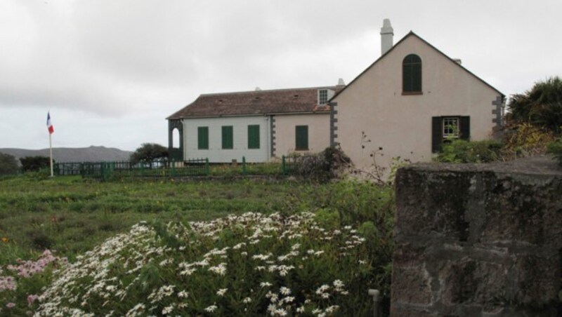 In diesem Haus auf der Insel St. Helena lebte Naploeon Bonaparte während seines Exils. Er starb am 5. Mai 1821. (Bild: AP)