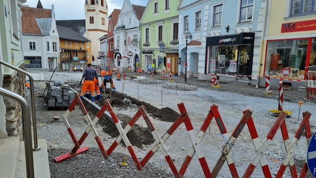 Beton, wenig Grün – Zwettl versiegelt derzeit die Innenstadt. (Bild: Die Grünen Zwettl/Silvia Moser)