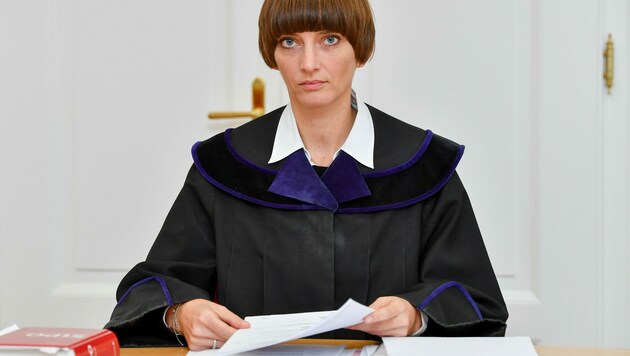 Richterin Andrea Haidvogl sprach den Angeklagten in allen Anklagepunkten schuldig (Bild: © Harald Dostal)