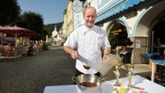 Der Konditormeister Nußbaumer hat bei dem internationalen Bewerb mehrere Preise ergattert. (Bild: Edwin Stranner)