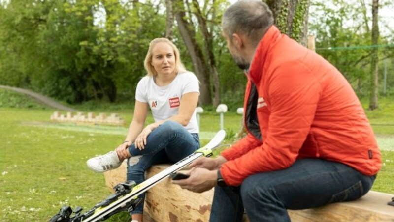 Vanessa Nußbaumer im Gespräch mit „Krone Vorarlberg“-Sportchef Peter Weihs (Bild: Maurice Shourot)