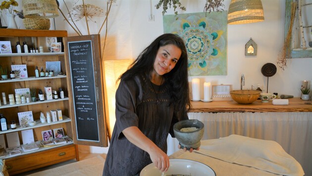 Nina Laube freut sich auf viele Klienten in ihrem Mandala-Hof. (Bild: Charlotte Titz)