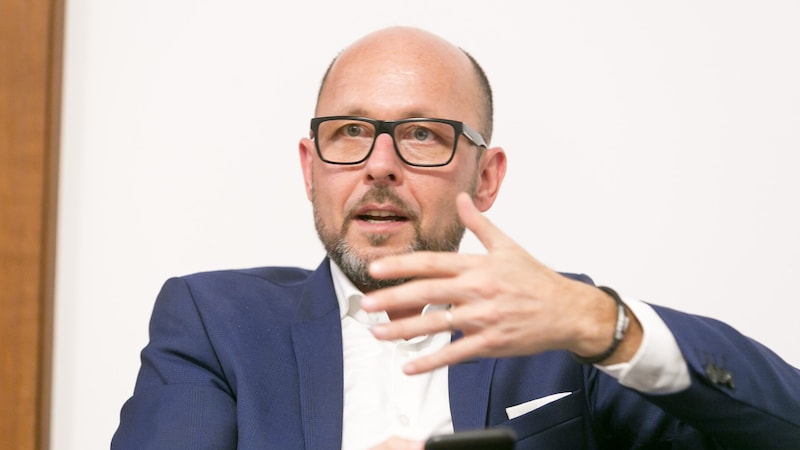 The mayor of Bregenz, Michael Ritsch (SPÖ), will have to fend off attacks from the ÖVP. (Bild: Mathis Fotografie)