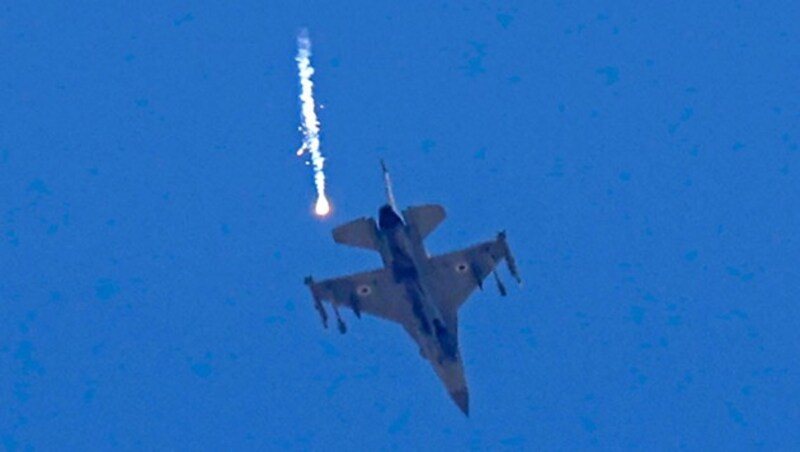 Ein israelischer F-16-Kampfjet (Bild: APA/AFP/JACK GUEZ)