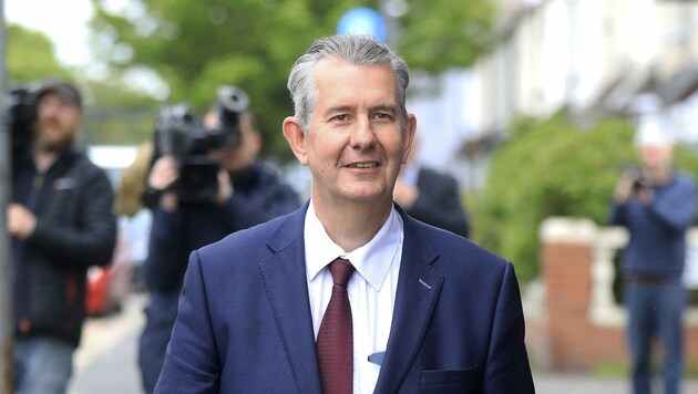 Edwin Poots glaubt, die Erde ist nur 6000 Jahre alt. (Bild: AP)