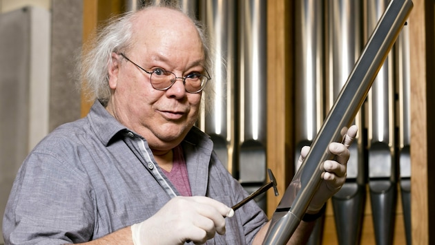 Christoph Enzenhofer ist einer der größten Meister des Orgelbaus. Der besondere Klang seiner Orgeln ist nicht zuletzt seinem exzellenten Gehör geschuldet. (Bild: Mathis Fotografie)