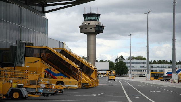 Nach coronabedingtem Stillstand kehrt ab Juni wieder Leben am Salzburg Airport ein. (Bild: Tröster Andreas)