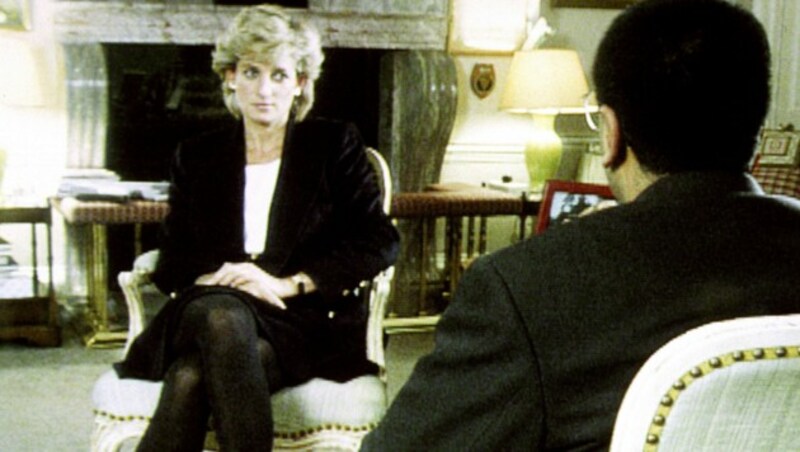 Prinzessin Diana während des BBC-Interviews mit Martin Bashir im Jahr 1995 (Bild: PA / picturedesk.com)