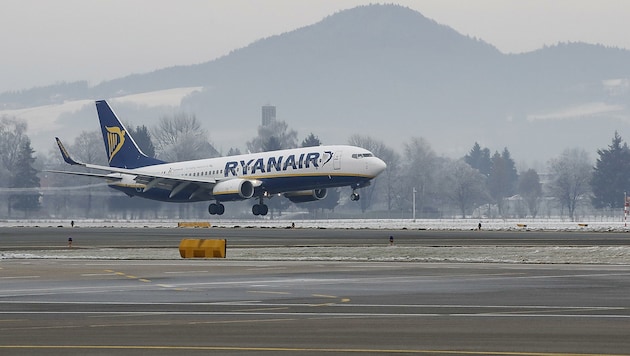 Der Salzburger Flughafen setzt nach Ryanair-Notlandung auf volle Aufklärung (Bild: MARKUS TSCHEPP)