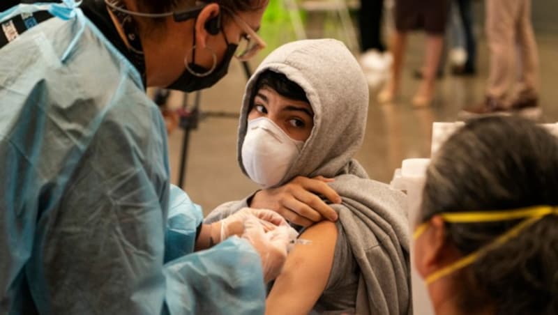 In den USA sind Impfungen von Jugendlichen schon Realität - nun wird sie auch in Europa möglich. (Bild: Copyright 2021 The Associated Press. All rights reserved.)