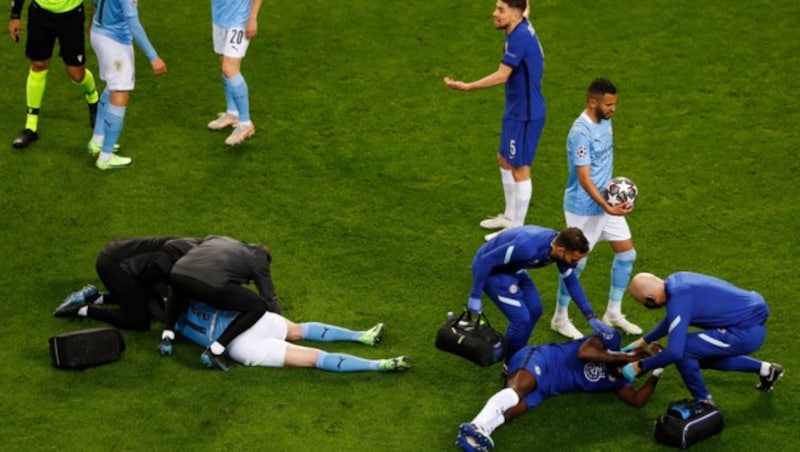 Antonio Rüdiger (re.), Kevin De Bruyne (li.) (Bild: AFP)