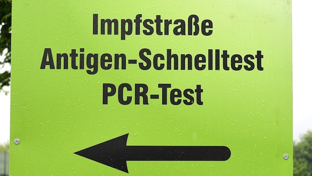 Damit das Burgenland weiterhin gut durch die Pandemie kommt, wird nun auf offene Impfstraßen für den dritten Stich gesetzt. (Bild: P. Huber)