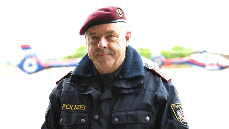 Bernhard Treibenreif, head of the elite Cobra police unit (Bild: P. Huber)