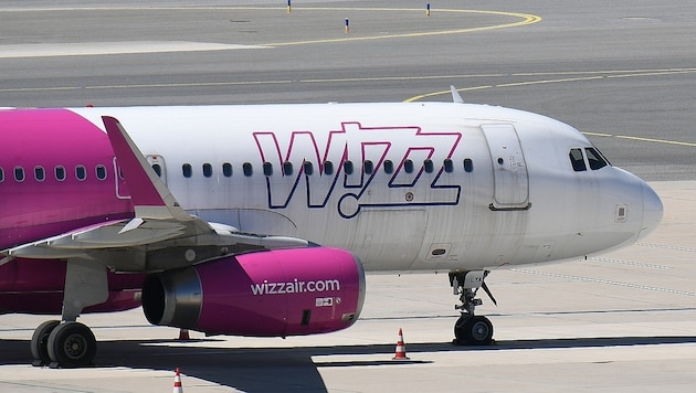 Große Aufregung beim Boarding für einen Wizz Air-Fluzg in Friedrichshafen (Bild: P. Huber)