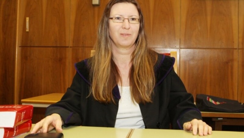 Richterin Angelika Hacker leitete den Prozess um Betrug in der Schule. Gesamtschaden: fast 300.000 Euro. (Bild: JÜRGEN RADSPIELER)