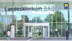 Mehrere Kliniken, wie das Krankenhaus Baden, stellen auf Notbetrieb um. (Bild: P. Huber)