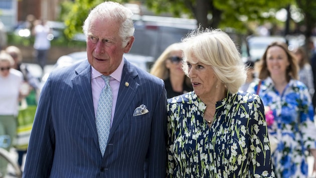Prinz Charles und seine Frau Camilla (Bild: APA / Photo by Heathcliff O‘Malley / POOL / AFP)