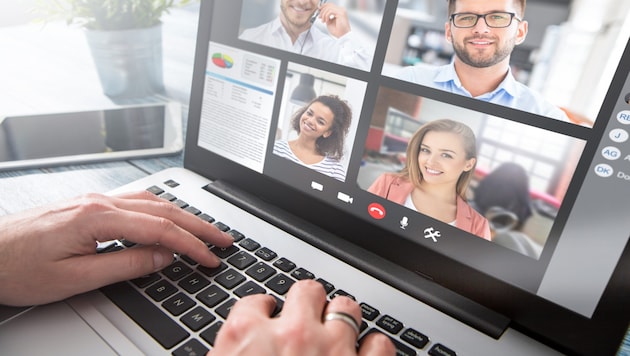 The research results show that many employees work on other tasks at the same time in virtual meetings. (Bild: ©REDPIXEL - stock.adobe.com)