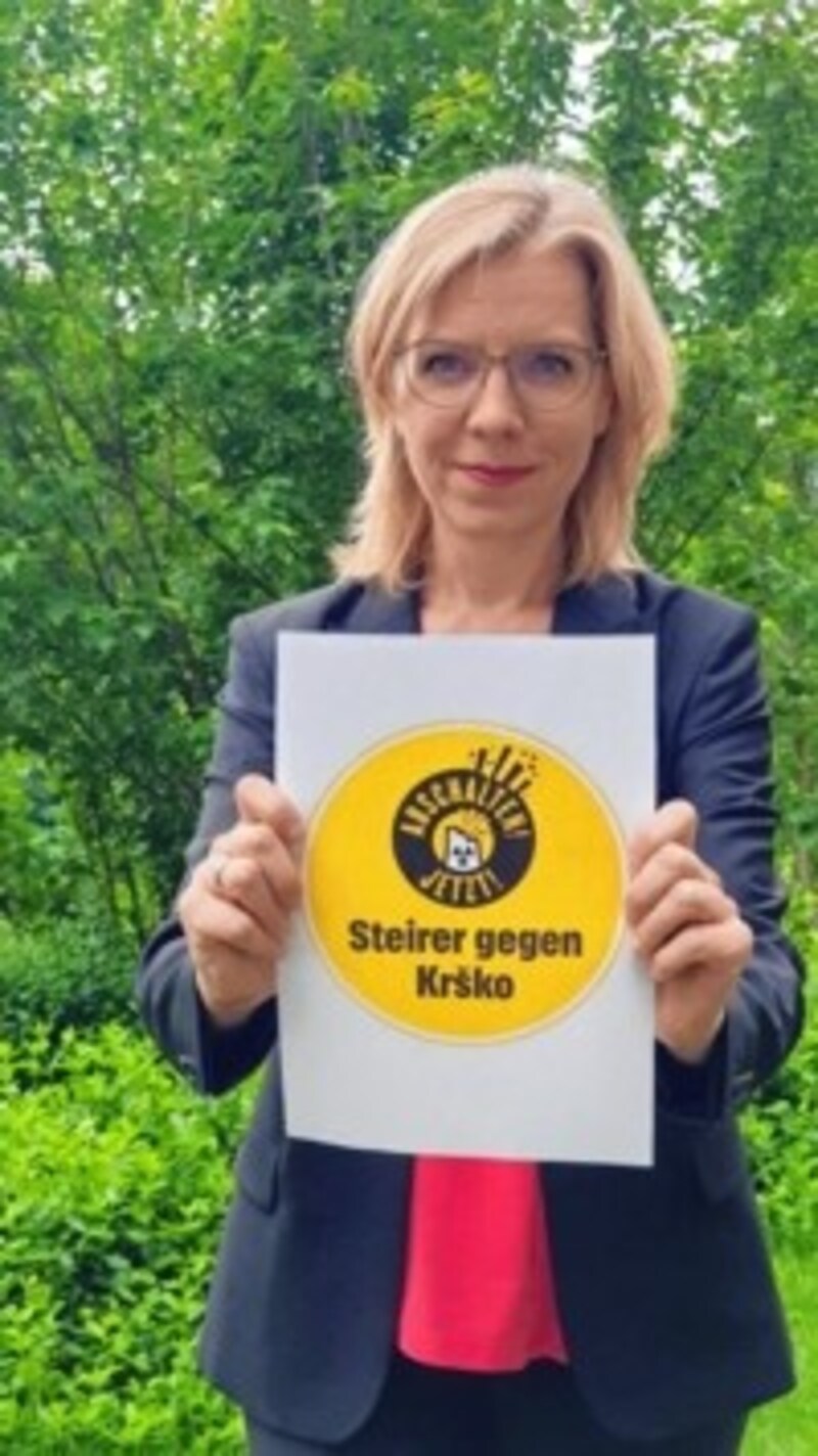 Die grüne Klimaschutzministerin Leonore Gewessler unterstützt unsere Aktion und beteiligt sich am grenzüberschreitenden Umweltverfahren. (Bild: BMK)